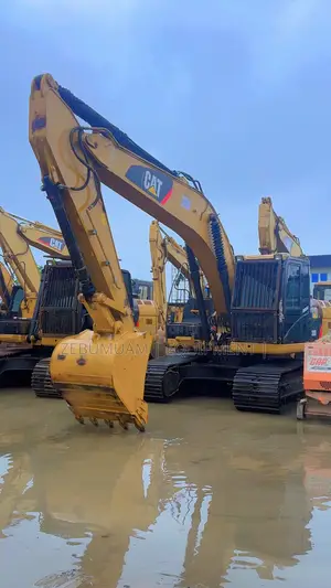 Caterpillar Excavator 320D for Sale. Price 150M Naira