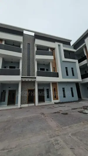 2bdrm Apartment in Lekki Phase 1 for sale