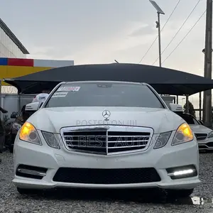 Mercedes-Benz E350 Base 4dr 4Matic Sedan AWD (3.5L 6cyl 7A) 2012 White