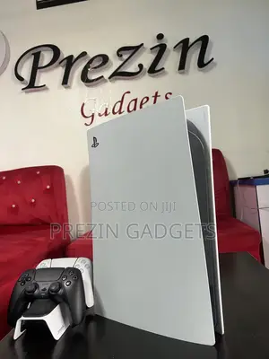 PlayStation 5 Console With One Pad