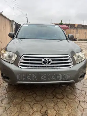 Toyota Highlander 2009 Green