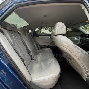 Hyundai Elantra 2015 Blue