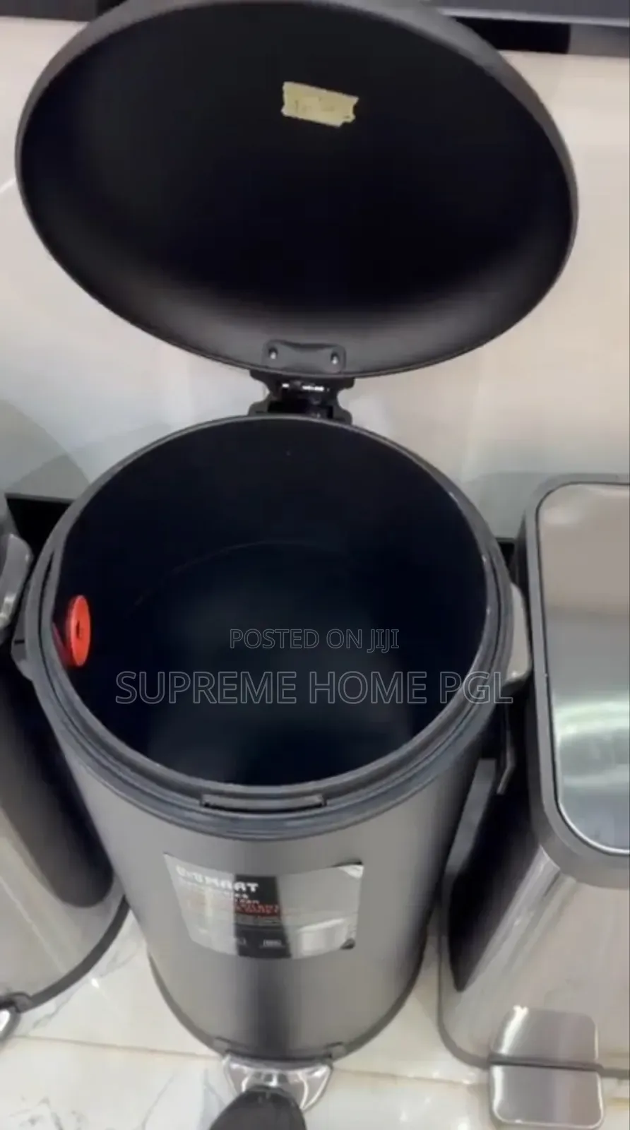 High Quality Pedal Trash Cans