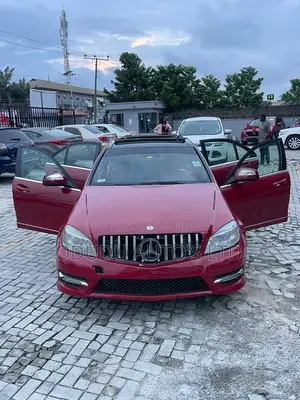Mercedes-Benz C300 Sport 4Matic Sedan AWD (3.0L 6cyl 7A) 2010 Red