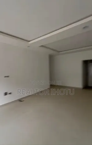 3bdrm Block of Flats in Estate, Jabi for sale