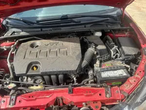 Toyota Corolla 2014 Red