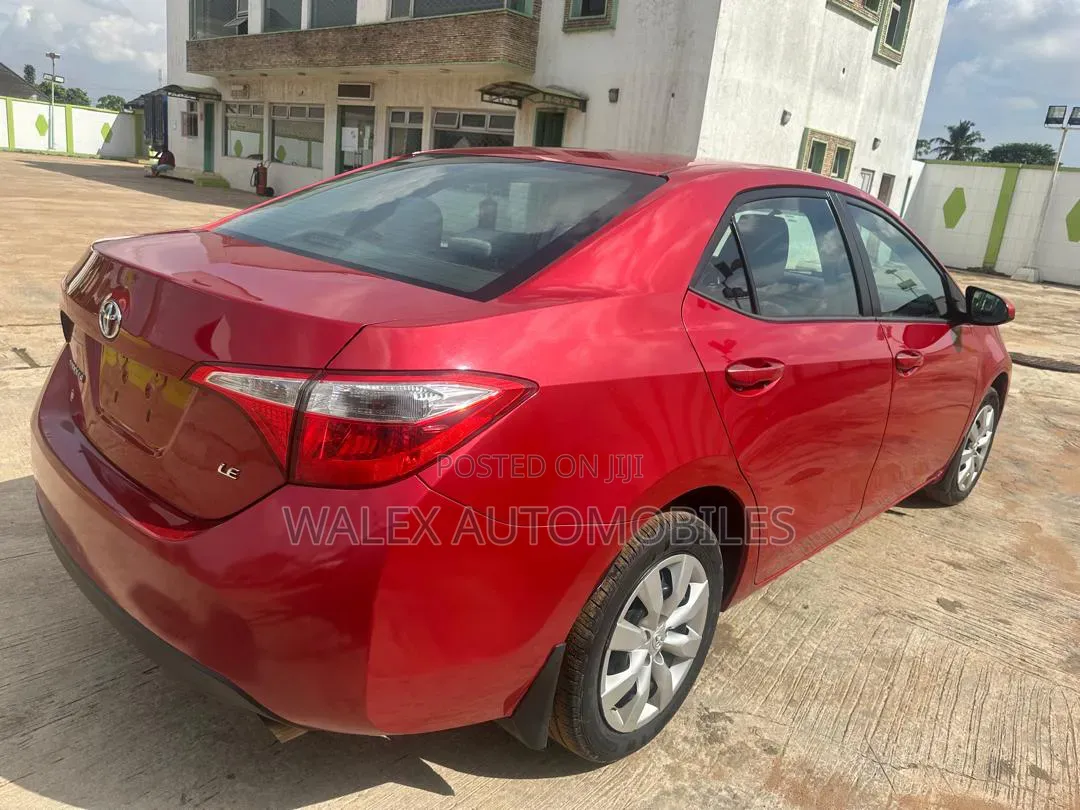 Toyota Corolla 2014 Red