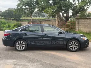Toyota Camry 2016 Black