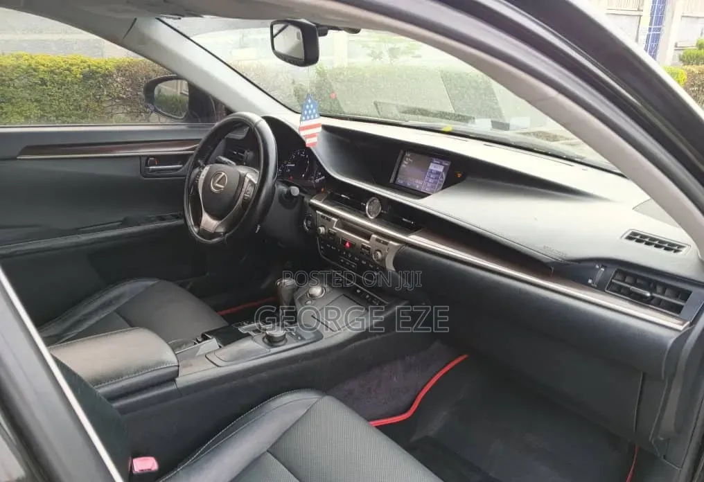Lexus ES 2014 Black