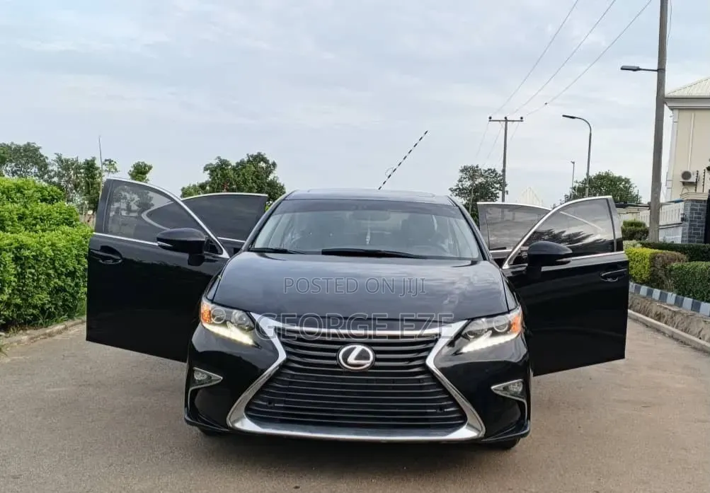 Lexus ES 2014 Black