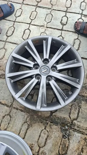 17inches for Lexus Es350 2014/15 Available in Different Design