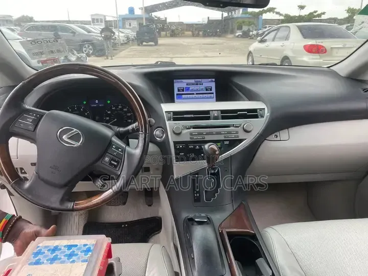 Lexus RX 2010 White