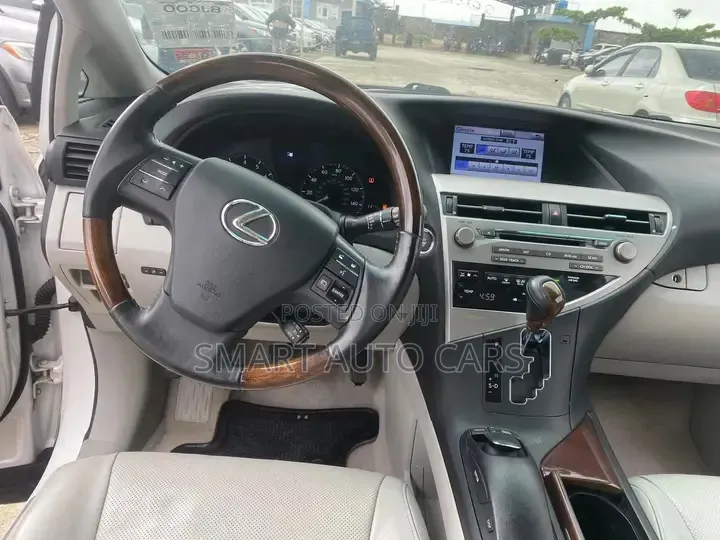 Lexus RX 2010 White