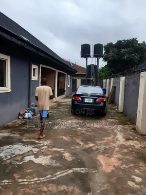 1bdrm Room & Parlour in Agbor Road Bypass, Benin City for rent