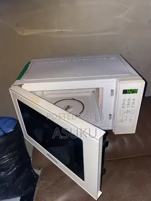 Hisense Microwave