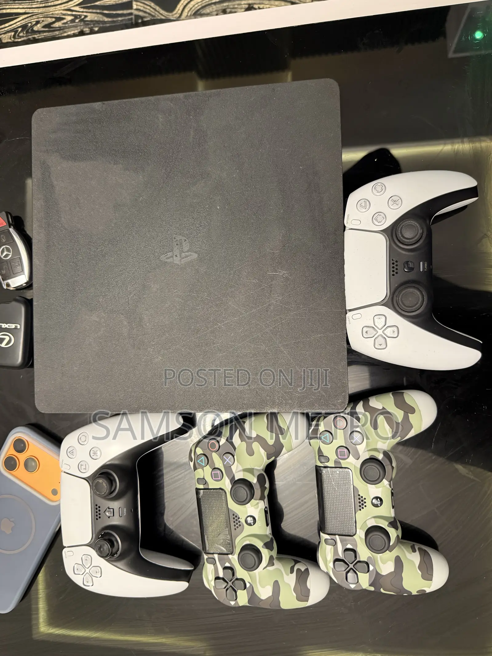 Clean Ps4 With 4 Pads