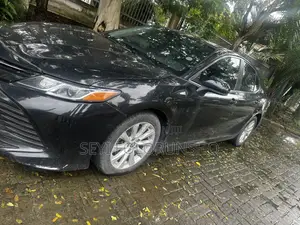 Toyota Camry 2019 Black