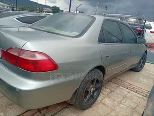 Honda Accord 2002 Gray