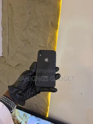 Apple iPhone XR 64 GB Black