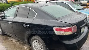 Toyota Avensis 2013 Black