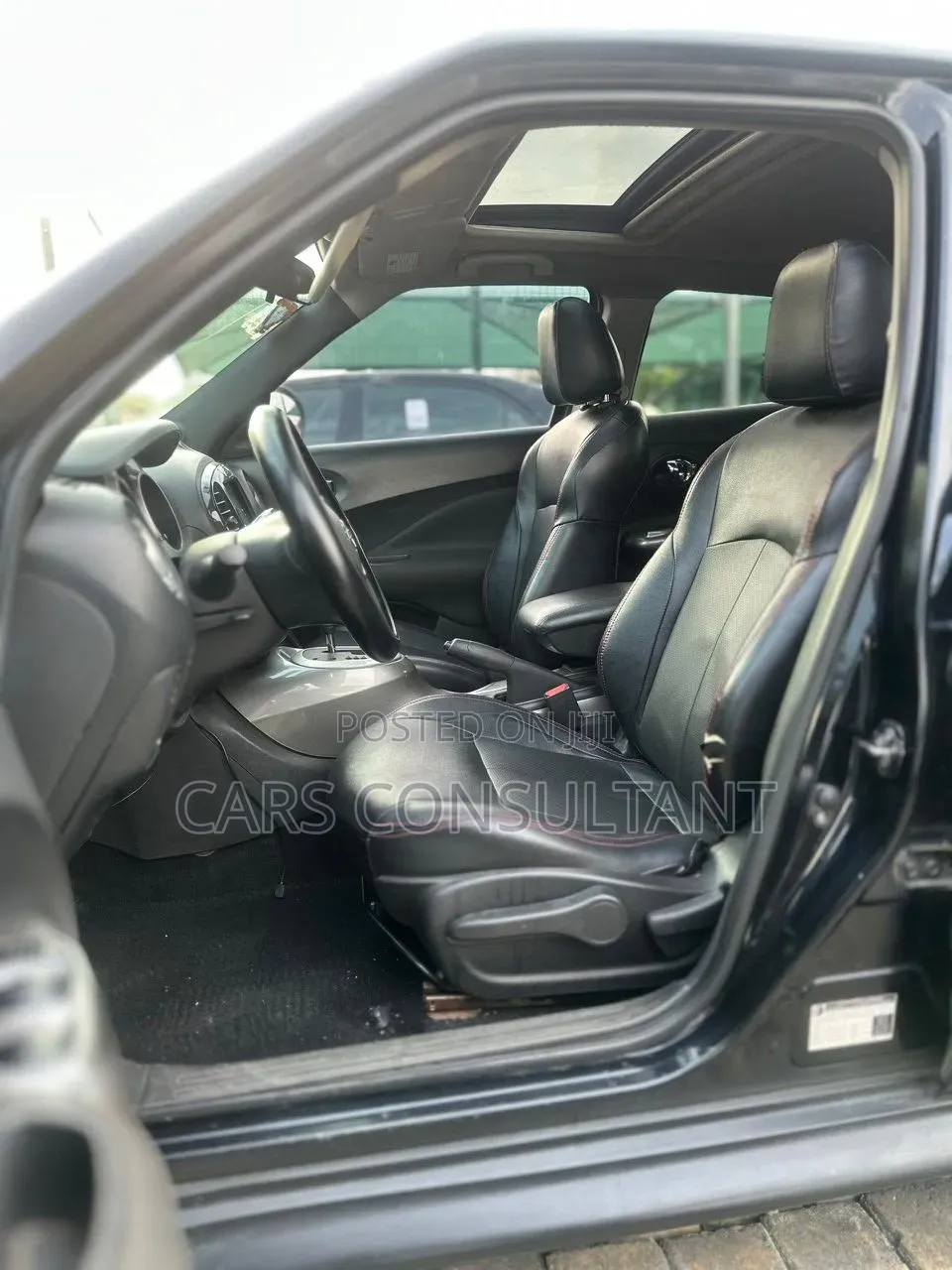 Nissan Juke 2012 Black