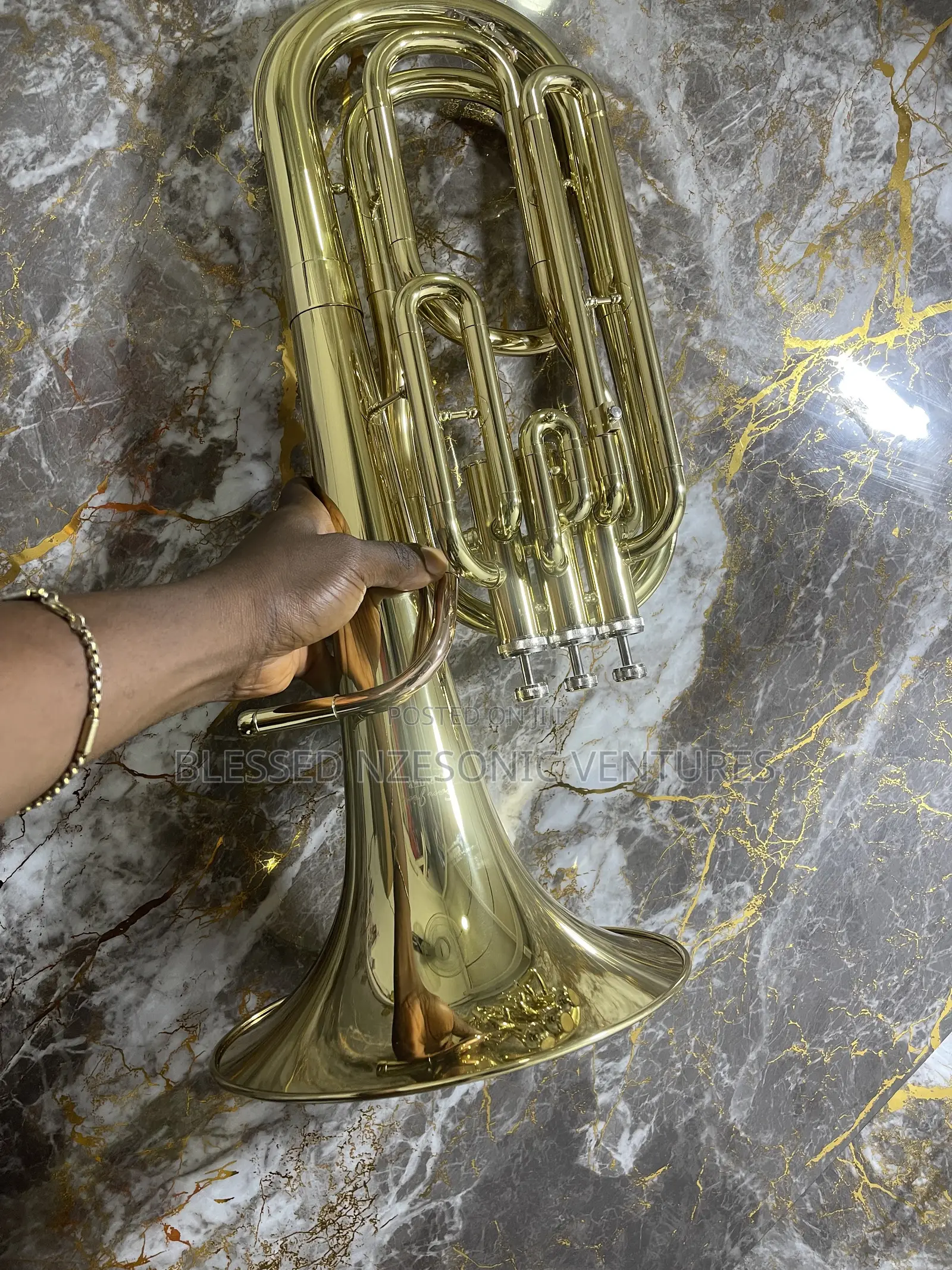Baritone Piston Valve Style Premier