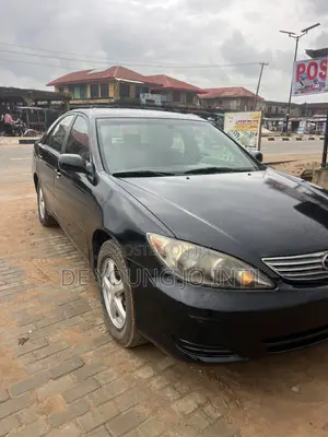 Toyota Camry LE 4dr Sedan (2.4L 4cyl 5A) 2005 Black