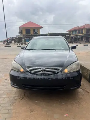 Toyota Camry LE 4dr Sedan (2.4L 4cyl 5A) 2005 Black