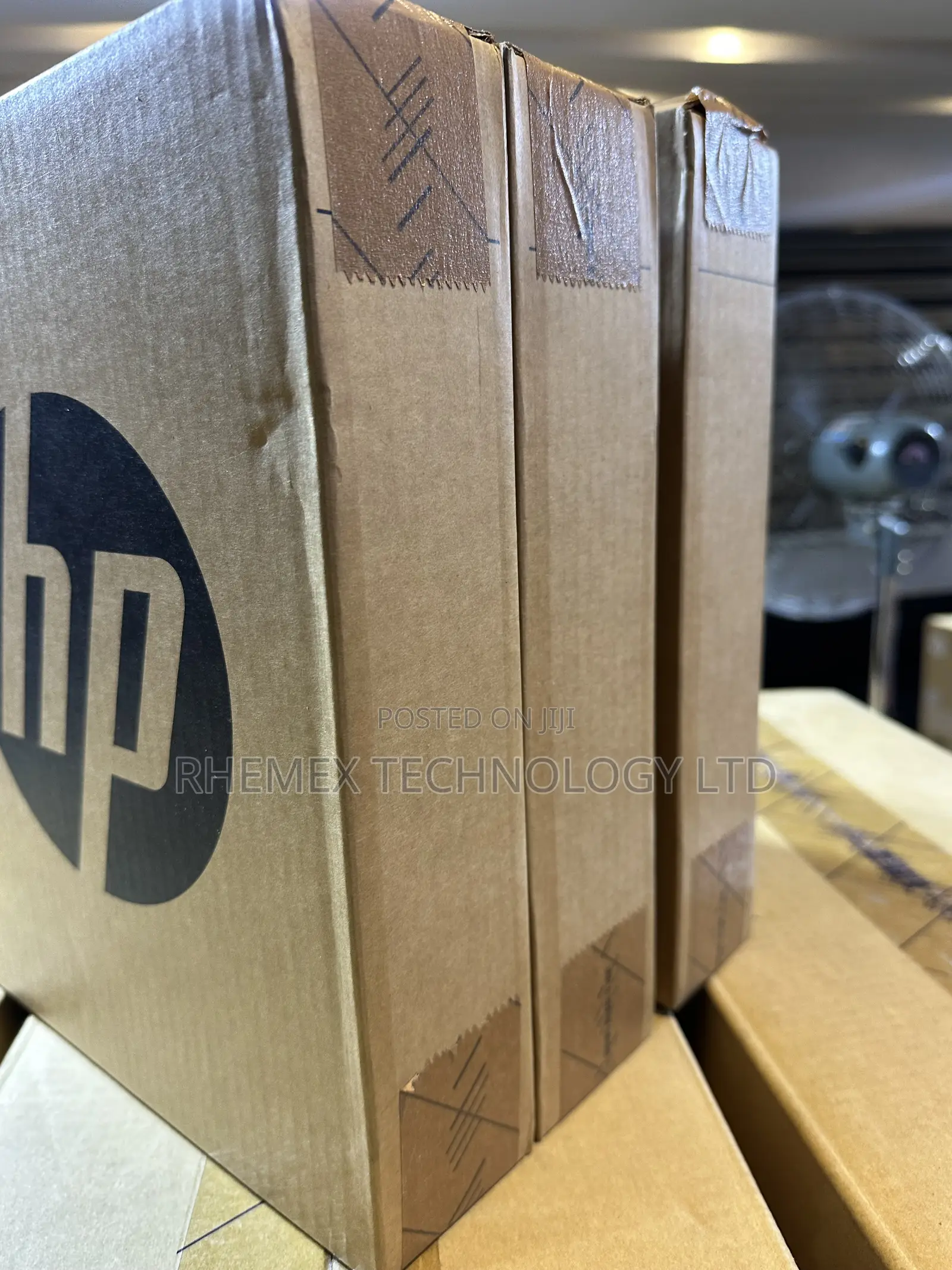 New Laptop HP 240 8GB Intel Core i3 SSD 512GB