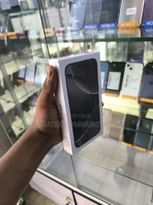 New Apple iPhone 16 Pro Max 1 TB Silver
