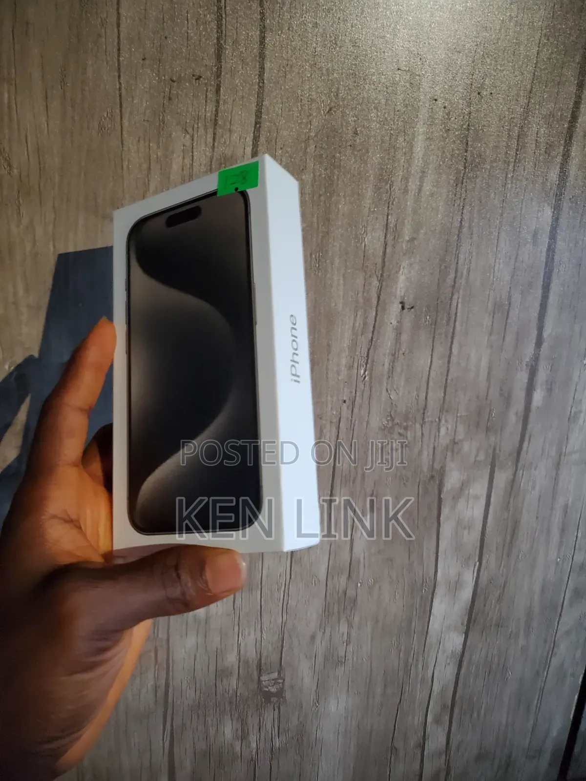 New Apple iPhone 15 Pro 128 GB