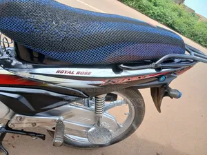 Royal Motorcycle 2023 Red