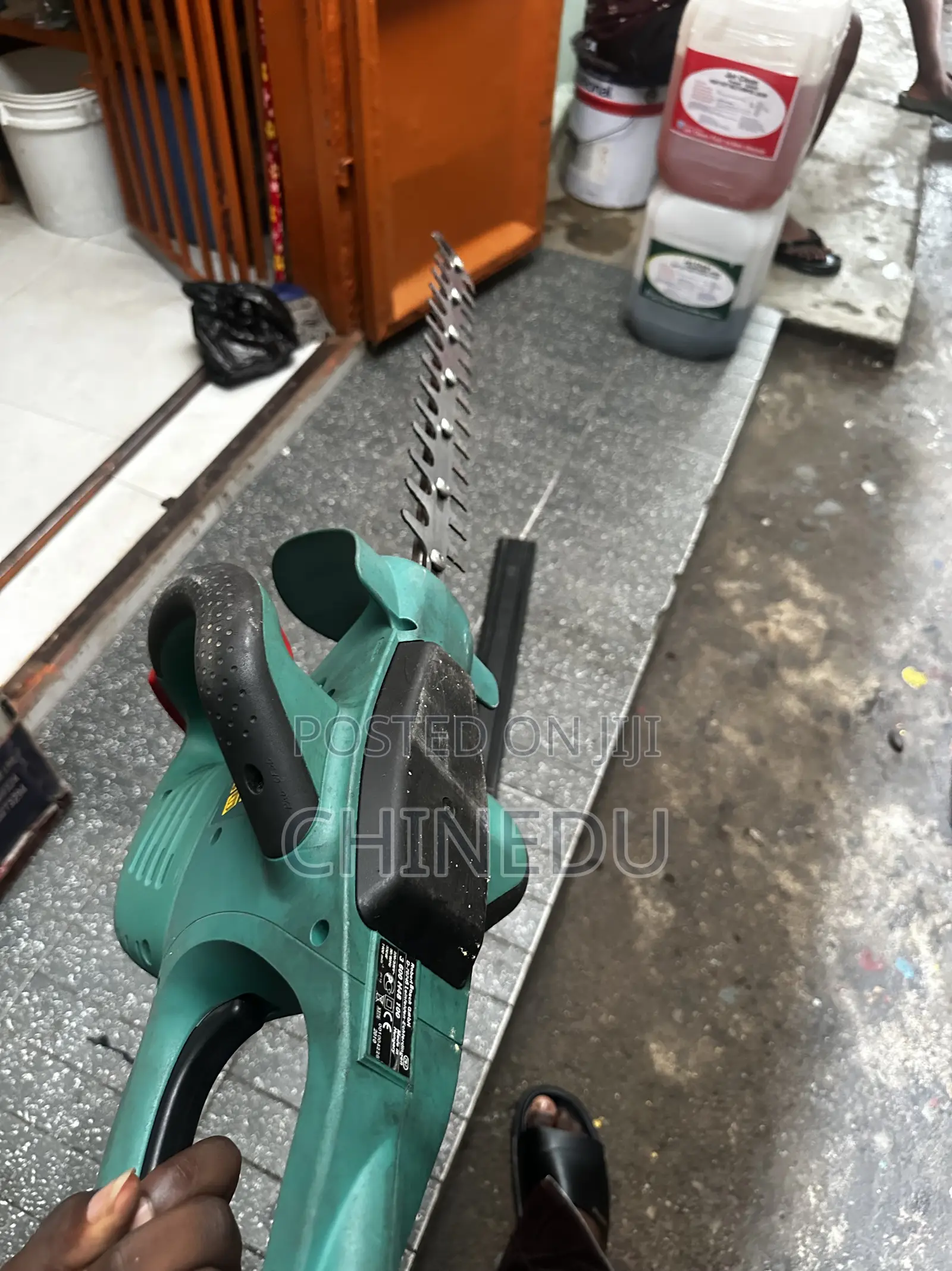 Electric Hedge Trimmer BOSCH