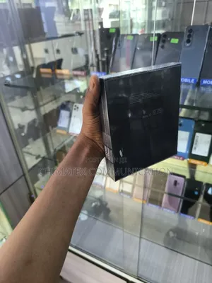 New Samsung Galaxy Z Fold4 256 GB Black