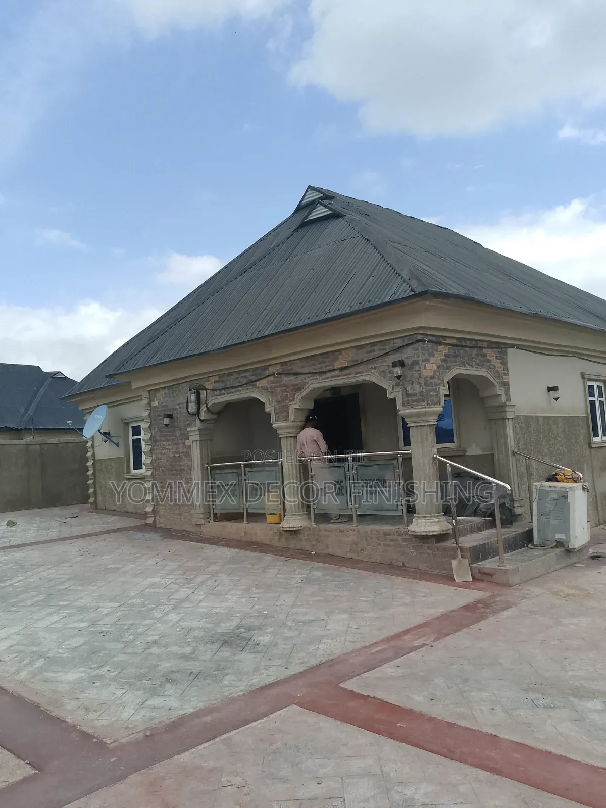 Wall Screeding and Tyrolean Rendering