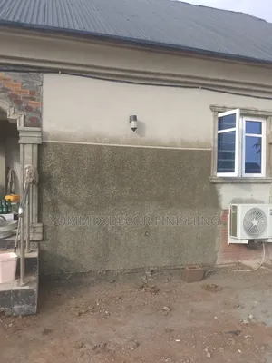 Wall Screeding and Tyrolean Rendering