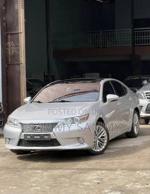 Lexus ES 2013 Silver