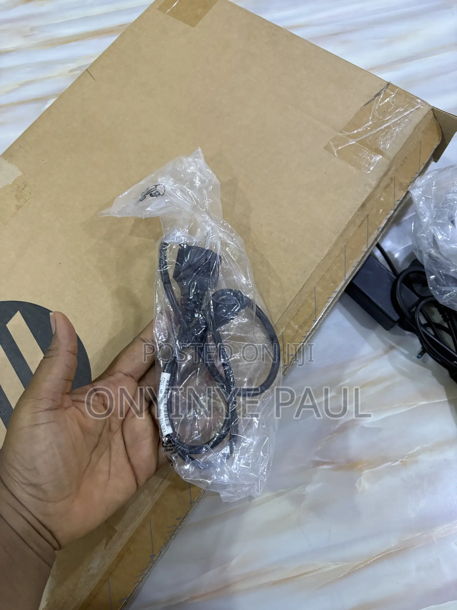 Laptop HP 15 8GB Intel Core i7 SSHD+SSD 256GB
