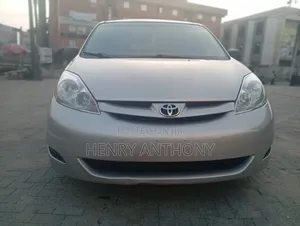 Toyota Sienna 2006 Gray