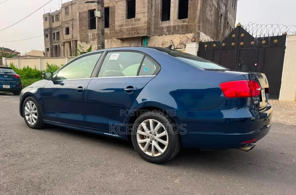 Volkswagen Jetta 2014 Blue
