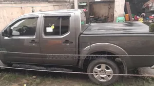 Nissan Frontier 2006 Gray
