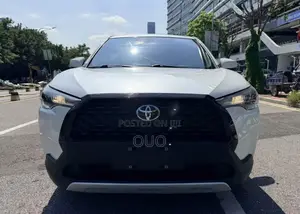 Toyota Corolla Cross 2023 White