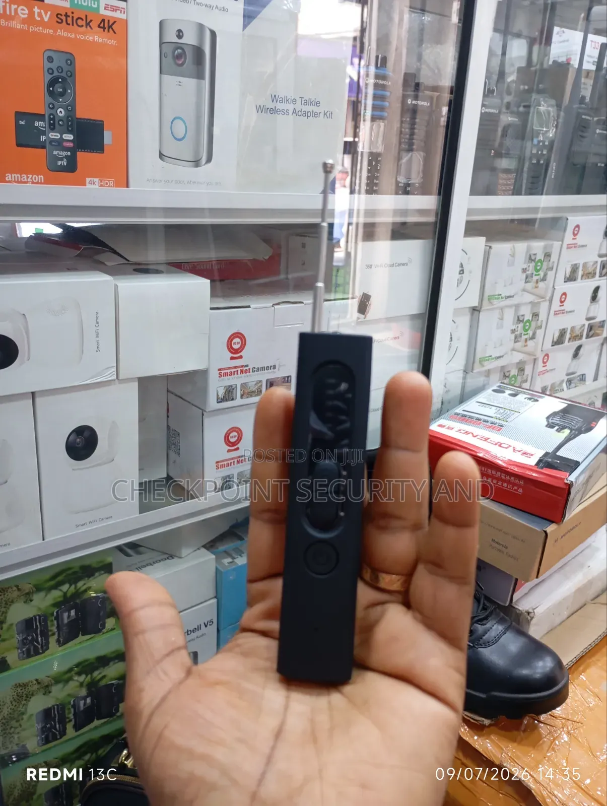 X13 Wireless Signal Hidden Camera Detector