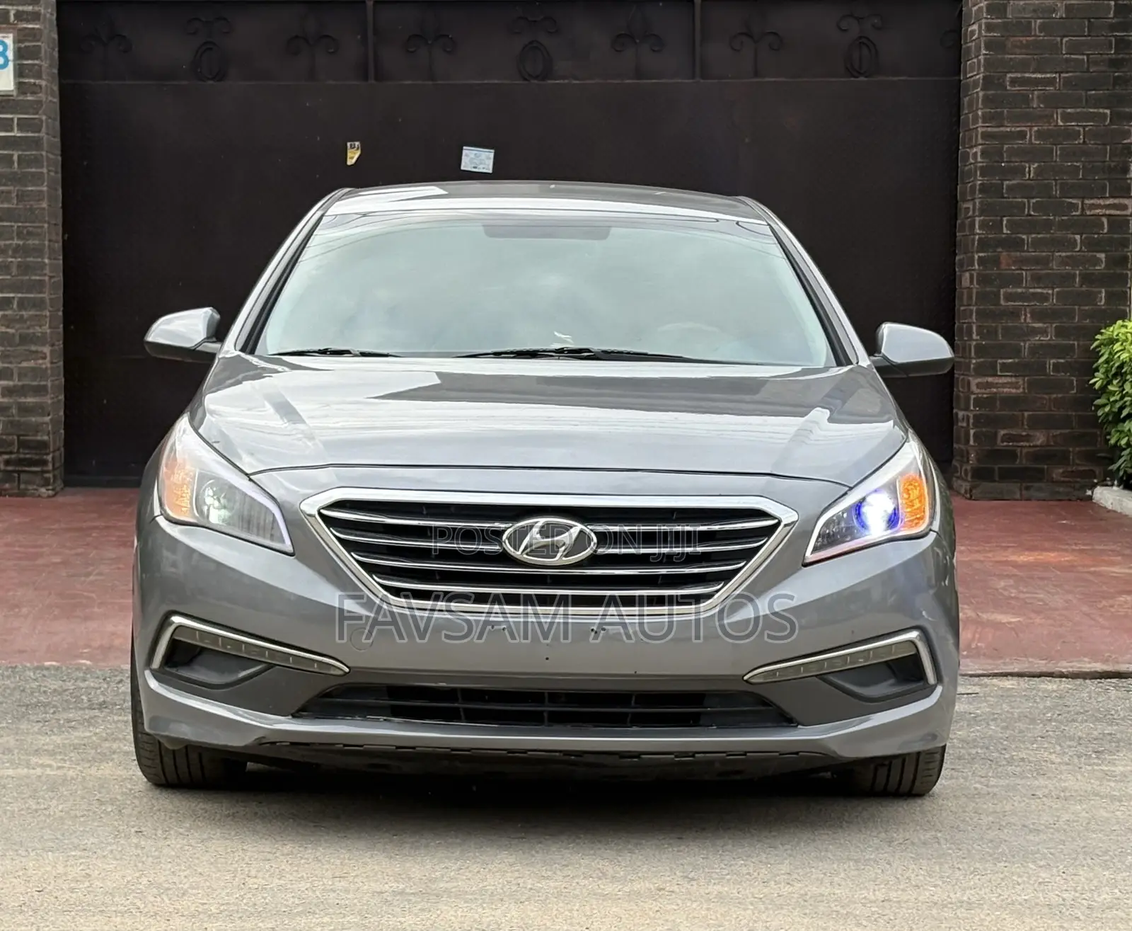 Hyundai Sonata 2016 Gray