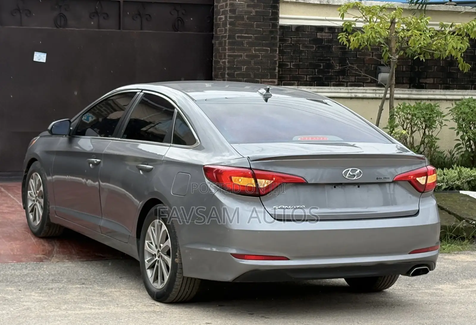 Hyundai Sonata 2016 Gray