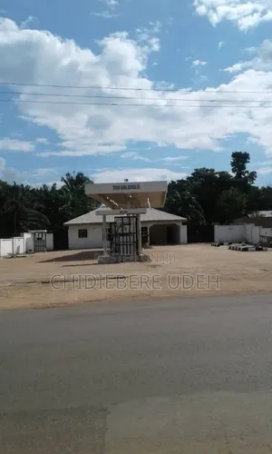 Filling Station