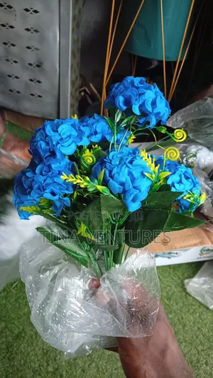 Artificial Flower's