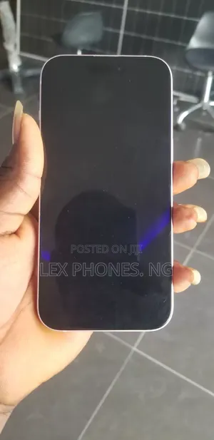 Apple iPhone 15 128 GB Pink