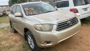 Toyota Highlander 2008 Gold