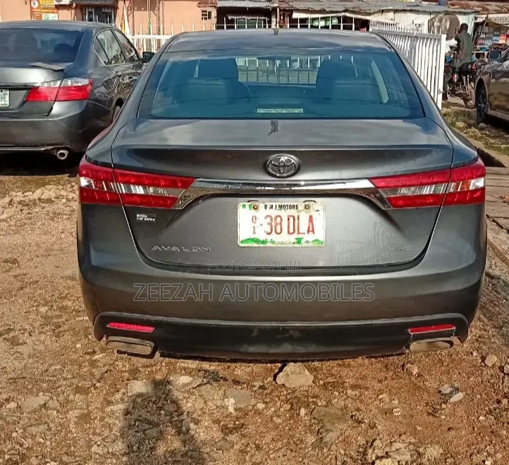 Toyota Avalon 2013 Gray